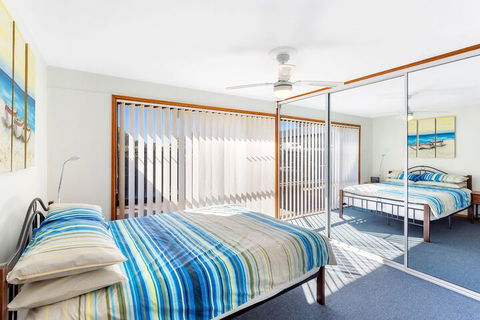 Campbell Avenue 28 - Whitsundays Accommodation 4