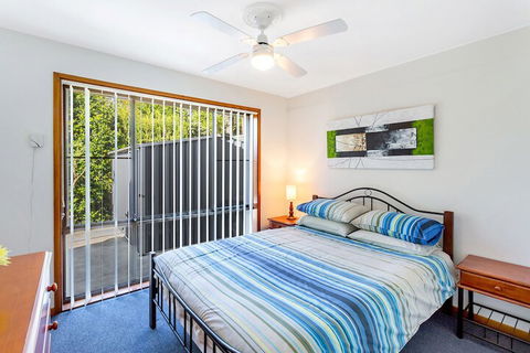 Campbell Avenue 28 - Whitsundays Accommodation 1