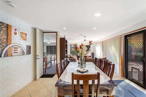 Campbell Avenue 28 - Whitsundays Accommodation 6