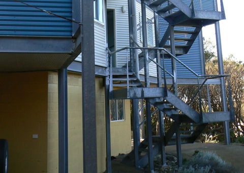 Sandy Point Beach Escape - Whitsundays Accommodation 2