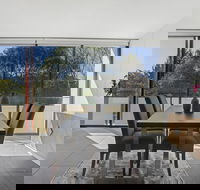 HomeHotel Brand New Ultra Luxe Apartment - Whitsundays Accommodation