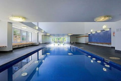 Spacious 1-Bedroom Apartment With Parking - Whitsundays Accommodation 0