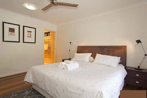 Hibiscus House Sawtell NSW - Whitsundays Accommodation 6