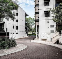 Two bedroom Apt next to Perth CBD with Parking. - Whitsundays Accommodation