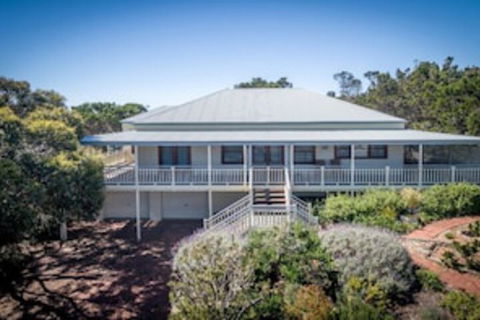 The Banksia 3 Banksia Court - Whitsundays Accommodation 0