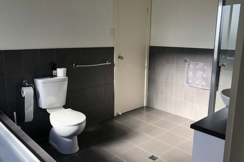 7 Horizon Parade - Whitsundays Accommodation 6