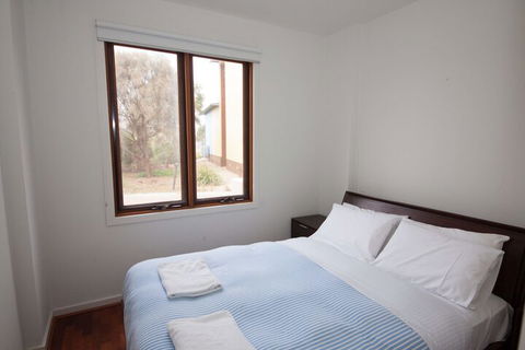 South Shores Trevally Villa 93 South Shores Normanville - Whitsundays Accommodation 6