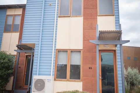 South Shores Trevally Villa 93 South Shores Normanville - Whitsundays Accommodation 1