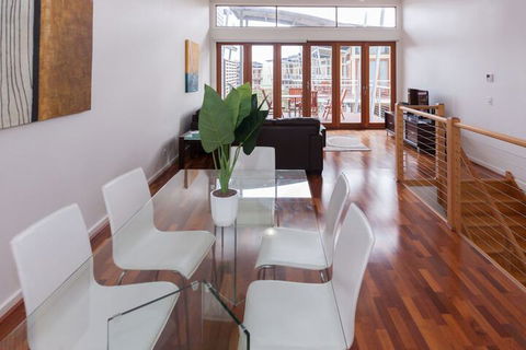 South Shores Trevally Villa 92 South Shores Normanville - Whitsundays Accommodation 3