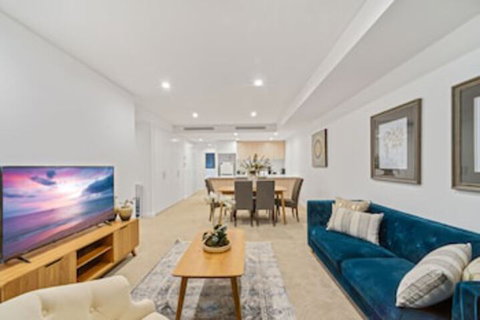 HomeHotel New & Comfort 3 Bedrooms - Whitsundays Accommodation 0