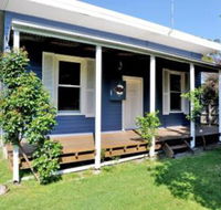MY Fair Lady External Bathroom PET Friendly - Whitsundays Accommodation