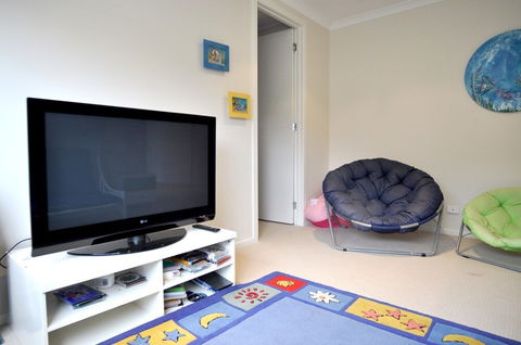 THE Haven Surf Side - Whitsundays Accommodation 6