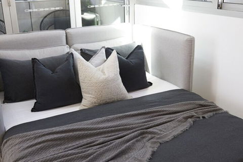 Studio Reuss - A City Retreat - Whitsundays Accommodation 6