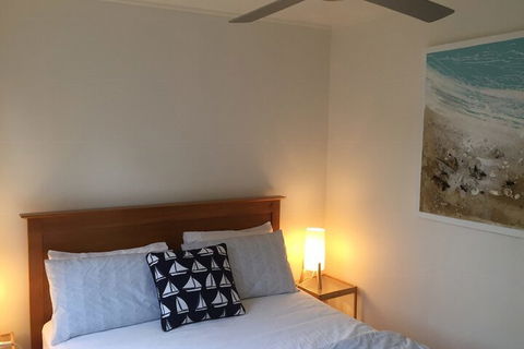 Sandy Feet Retreat 13 Scenic View Drive - Whitsundays Accommodation 4