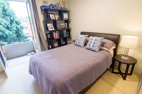 Cozy Apartment In Waverton - Whitsundays Accommodation 7