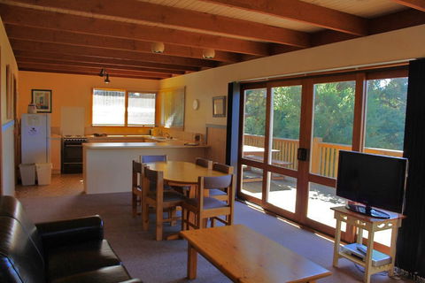 Bayplay Beach Accommodation - 2 Locations - Whitsundays Accommodation 5