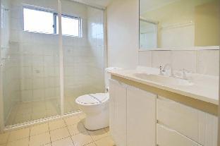 Redman Place 2 / 9 - Whitsundays Accommodation 3