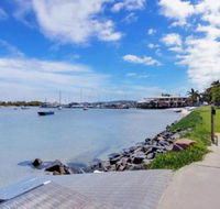 Sunset Court Unit 1 / 3 Resthaven Avenue - Whitsundays Accommodation