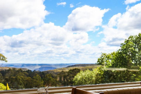 Solar Springs Retreat - Whitsundays Accommodation 7