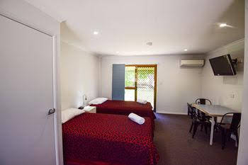 Boyne Island QLD Whitsundays Accommodation