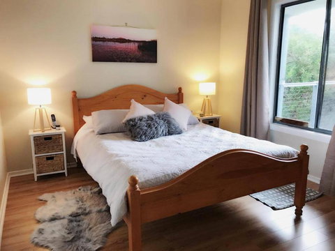 Magic Beach Cottage - Whitsundays Accommodation 4