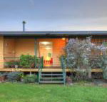 Village Stays Coldstream Gallery Bungalow - Whitsundays Accommodation
