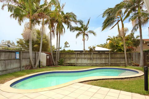 Unit 4 Marcoola Sands Marcoola - Whitsundays Accommodation 4
