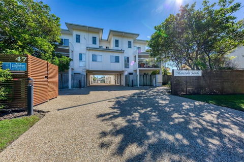 Unit 4 Marcoola Sands Marcoola - Whitsundays Accommodation 1
