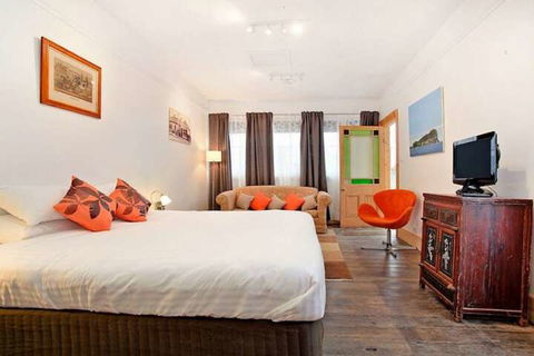 Robinson Cottage - Whitsundays Accommodation 1