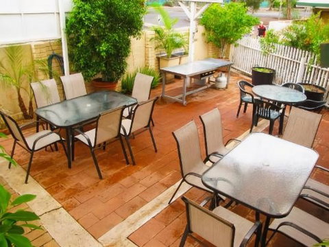 White Gum Motel - Whitsundays Accommodation 3