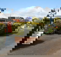 Ross Motel - Whitsundays Accommodation