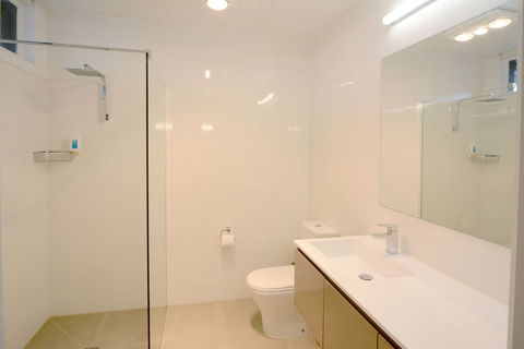 The Bridge - Whitsundays Accommodation 3