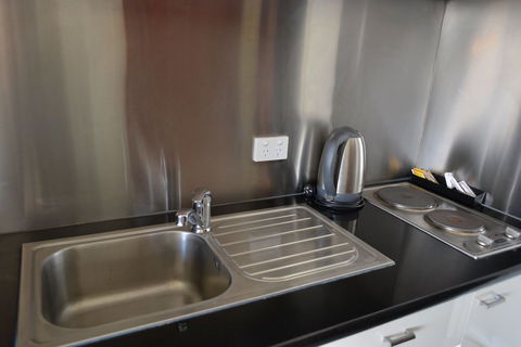 YTI Garden Hotel - Whitsundays Accommodation 3