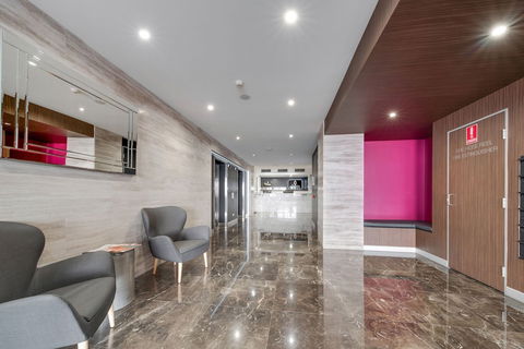 The Capitol Apartments - Whitsundays Accommodation 4