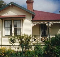 The Duck House - Whitsundays Accommodation