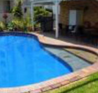 Cotton Tree Beach Motel - Whitsundays Accommodation