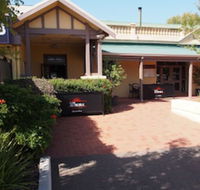 Dongara Hotel Motel - Whitsundays Accommodation