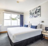 Nightcap at Carlyle Hotel - Whitsundays Accommodation