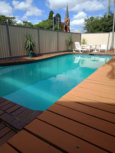 Annerley Motor Inn - Whitsundays Accommodation 1