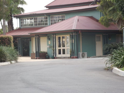 McNevins Loganholme Motel - Whitsundays Accommodation 0