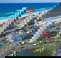 Capricorn One - Whitsundays Accommodation