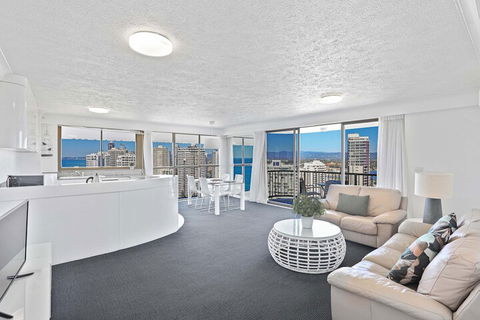 De Ville Apartments - Whitsundays Accommodation 4