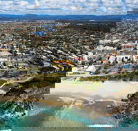 Burleigh Point Holiday Apartments - Whitsundays Accommodation