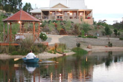 Blue Cliffs Retreat - Whitsundays Accommodation 0