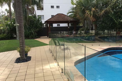 Burleigh Palms Holiday Apartments - Whitsundays Accommodation 2