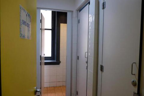 The Downing Hostel - Whitsundays Accommodation 6