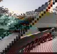 The Escarpment Retreat - Whitsundays Accommodation