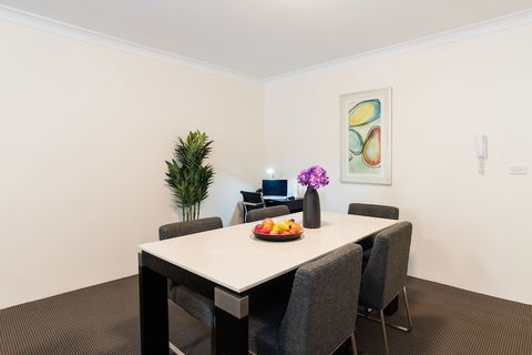Eastwood Furnished Apartments - Whitsundays Accommodation 0