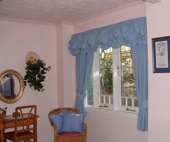 Riviera Bed And Breakfast - Whitsundays Accommodation 6
