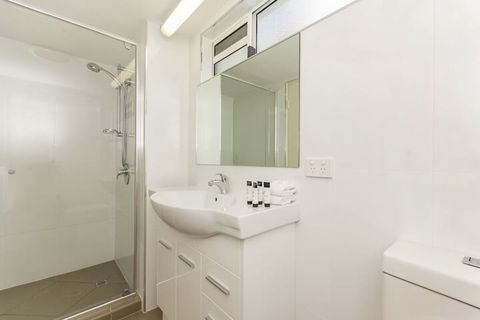 Bali Hai Apartments Noosa - Whitsundays Accommodation 6